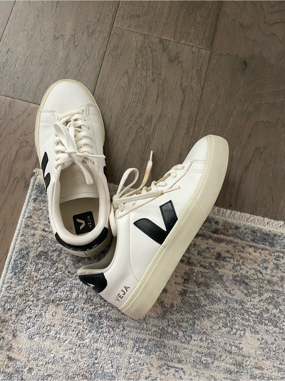 Veja Leather Low-Top Sneaker in White and Black - Picture 4 of 12